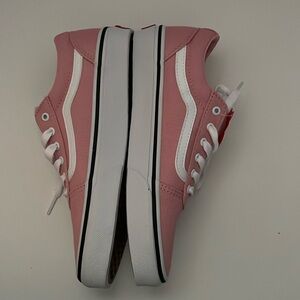 VANS Ward canvas size 4 (MY), pink /white. Signature waffle sole, textile upper
